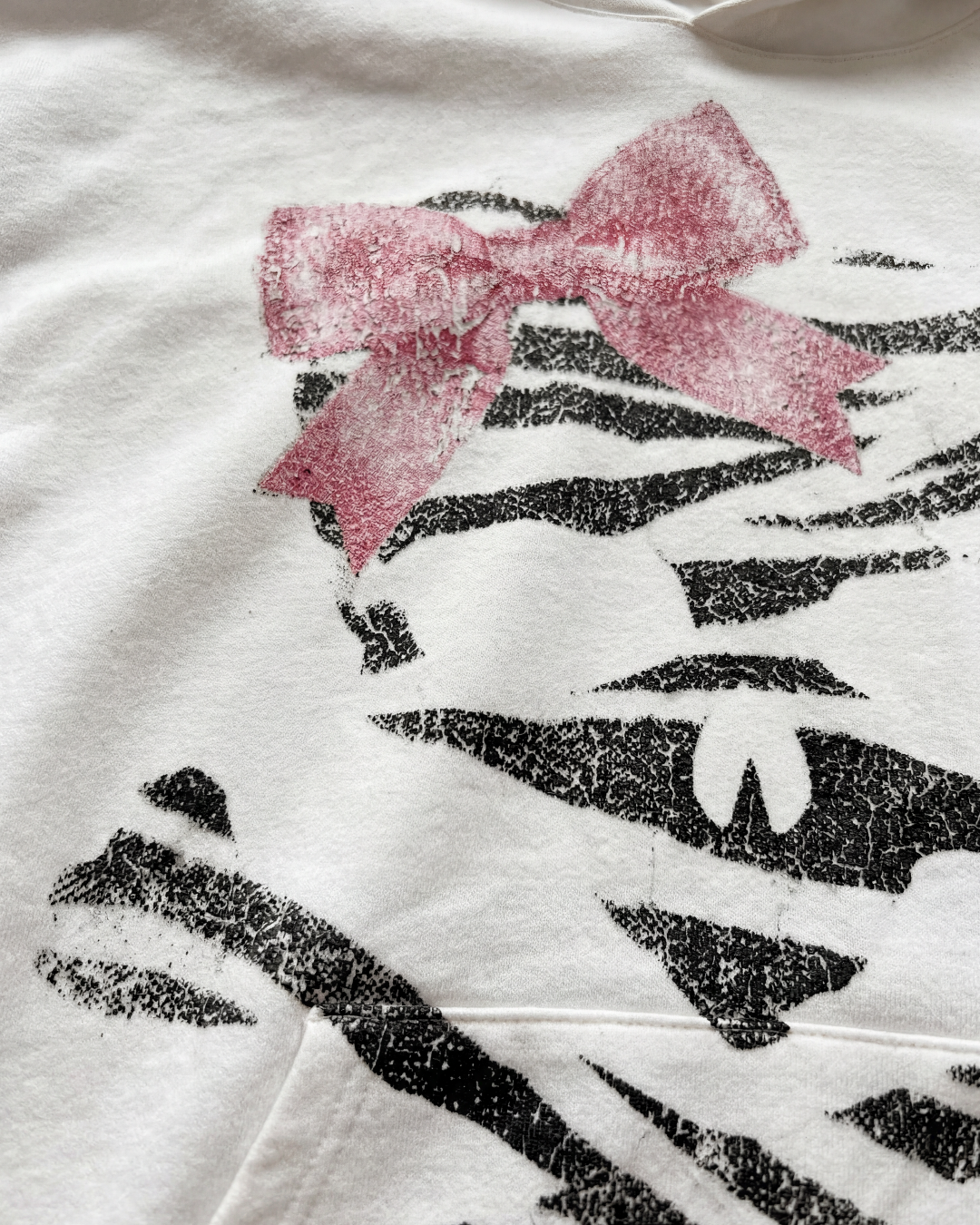 "PORCELAIN" HOODIE